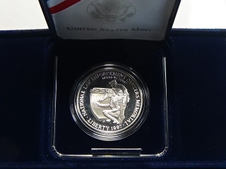 1997 National Law Enforcement Silver Dollar Commemorative Proof